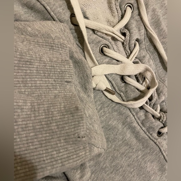 Xxl grey good used condition aerie lace up sweatshirt - Picture 3 of 5